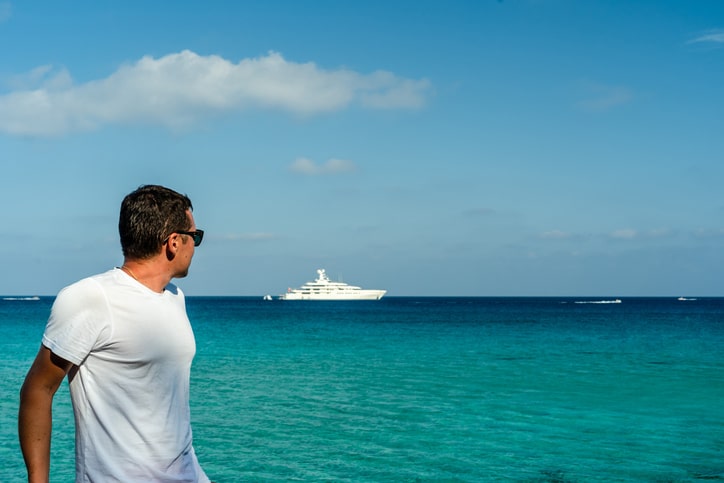 Solo Traveler'S Guide: How to Find the Best Cruise Deals for One